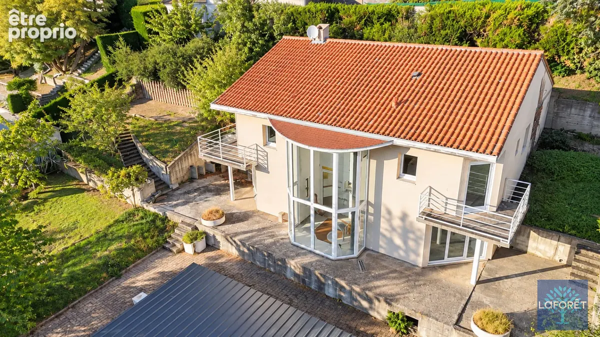 Maison de 120 m² - quartier résidentiel prisé - vue panoramique exceptionnelle - photo 1