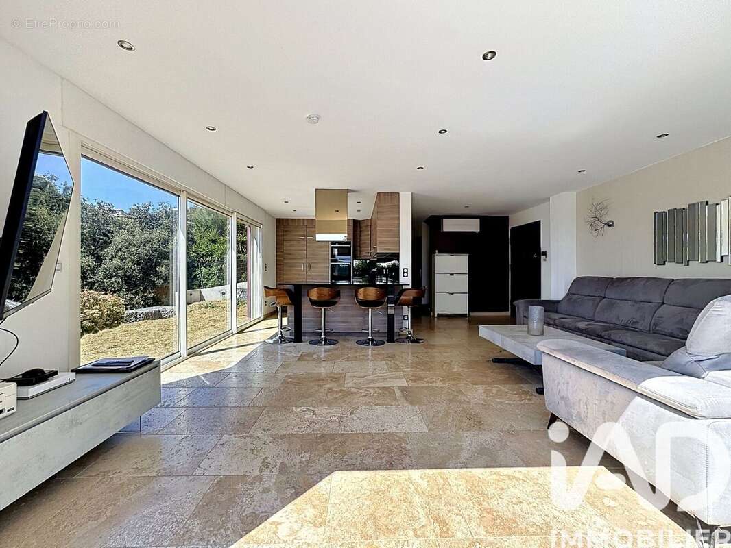 Maison 138 m² à Nice  - photo 6