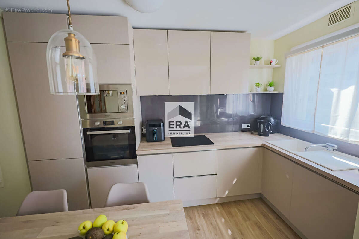 Appartement à ISSY-LES-MOULINEAUX