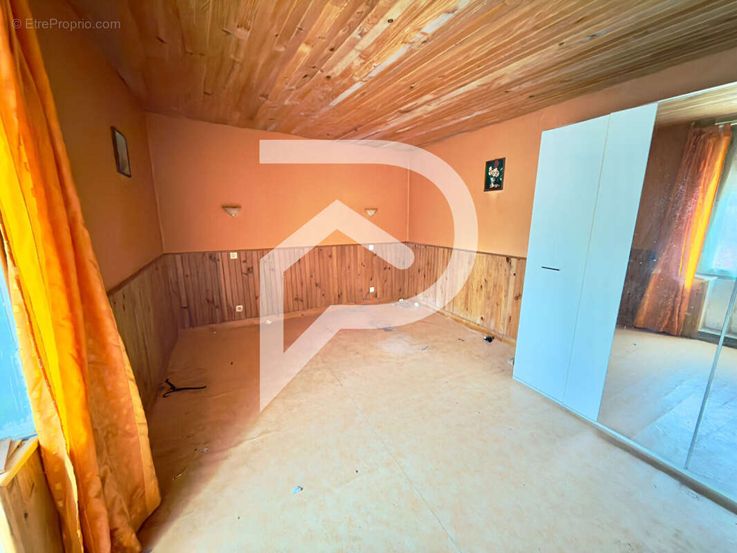 Maison à LAVILLENEUVE