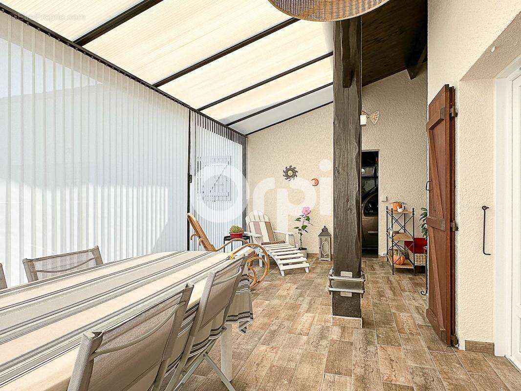 Maison à SALLES-SUR-MER