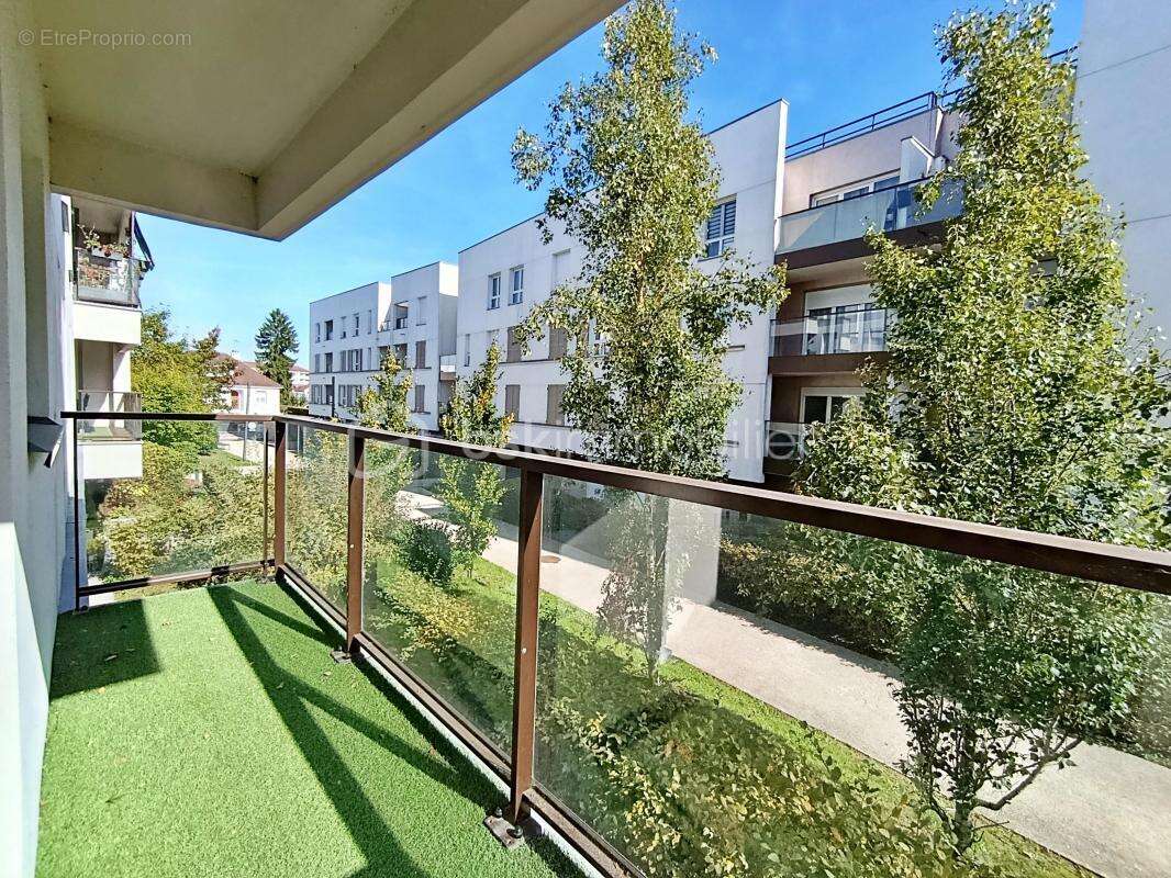 Appartement à BOIS-D'ARCY