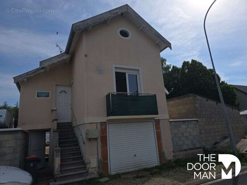 Maison à BOURBONNE-LES-BAINS