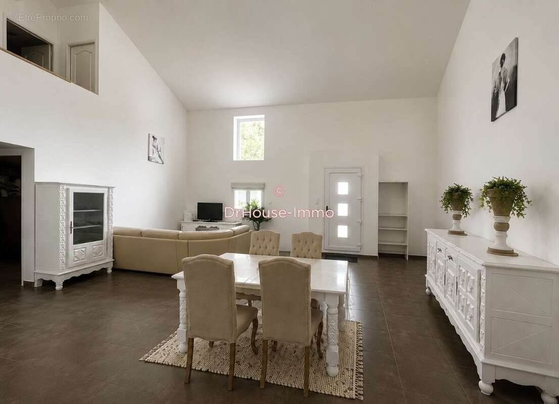 Maison 133 m² à Listrac-Medoc  - photo 3