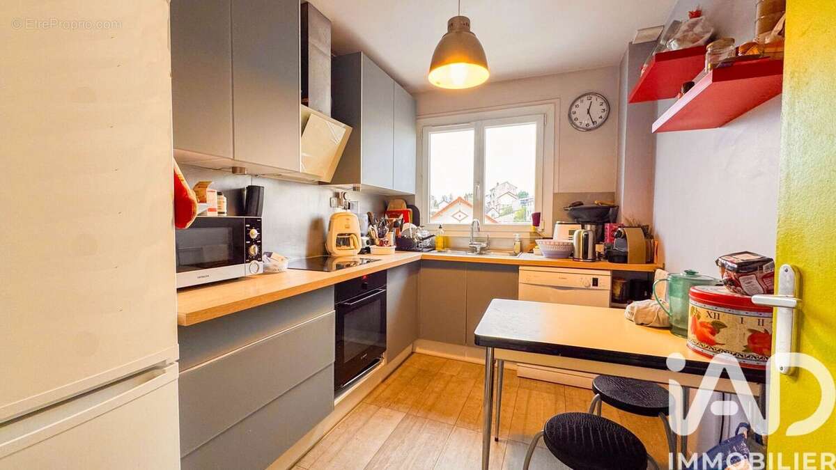 Photo 8 - Appartement à SURESNES