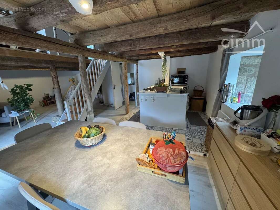 Ancienne chaumière avec dépendance - photo 20