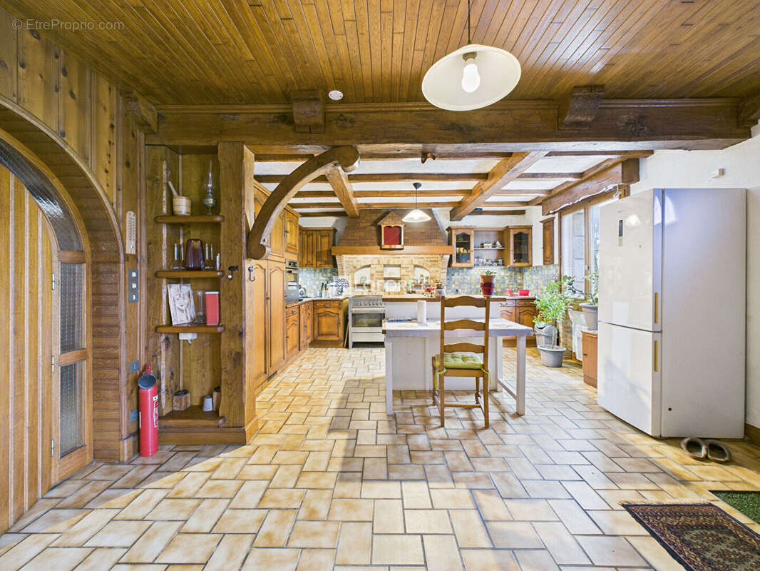 Maison à MAHALON