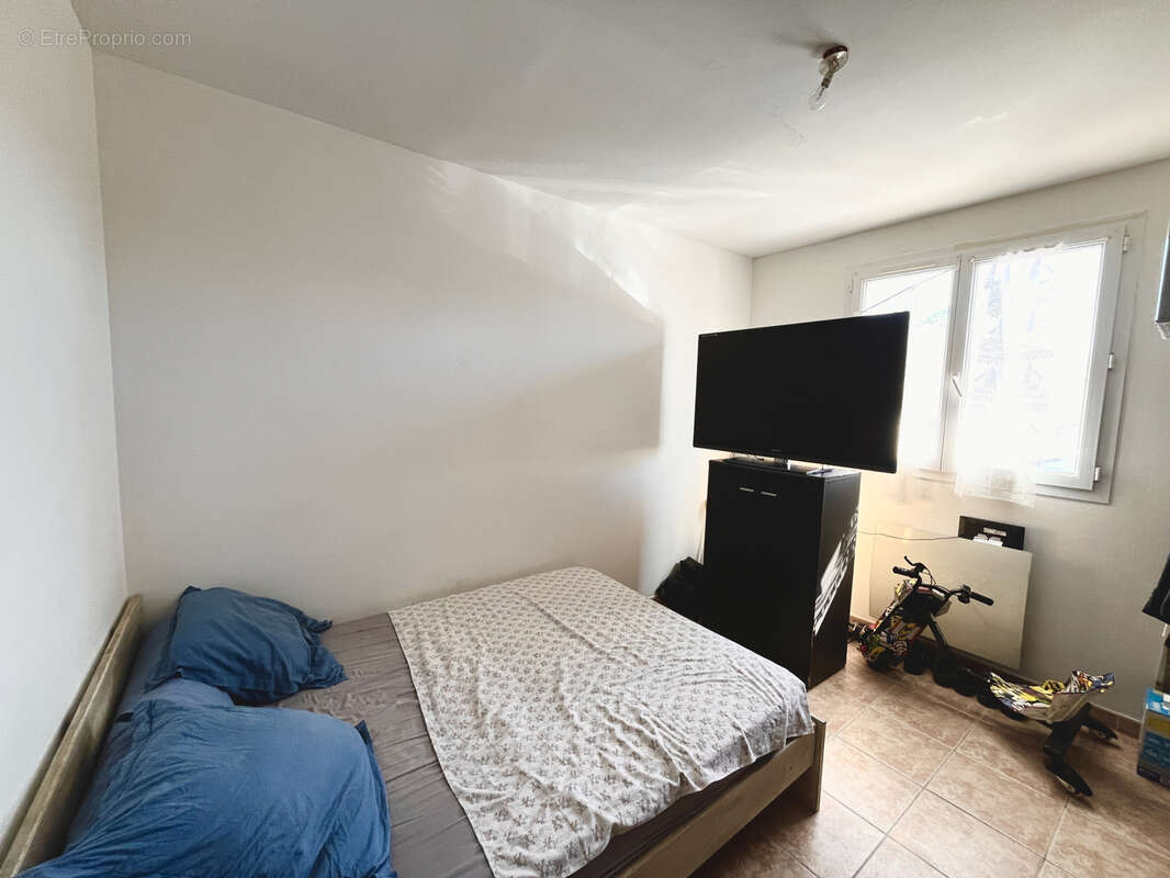 Appartement à CHATEAUNEUF-LES-MARTIGUES