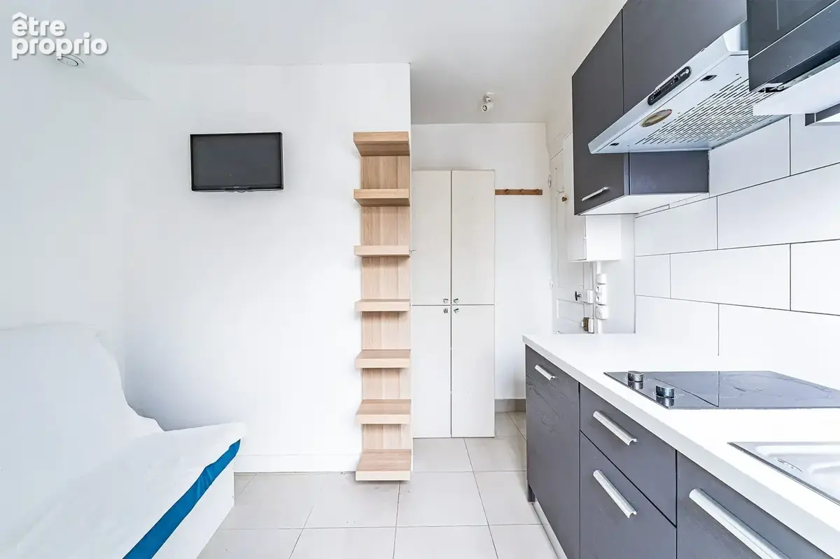Appartement 1 pièce 9 m² à vendre à Neuilly-Sur-Seine (92200) - photo 7