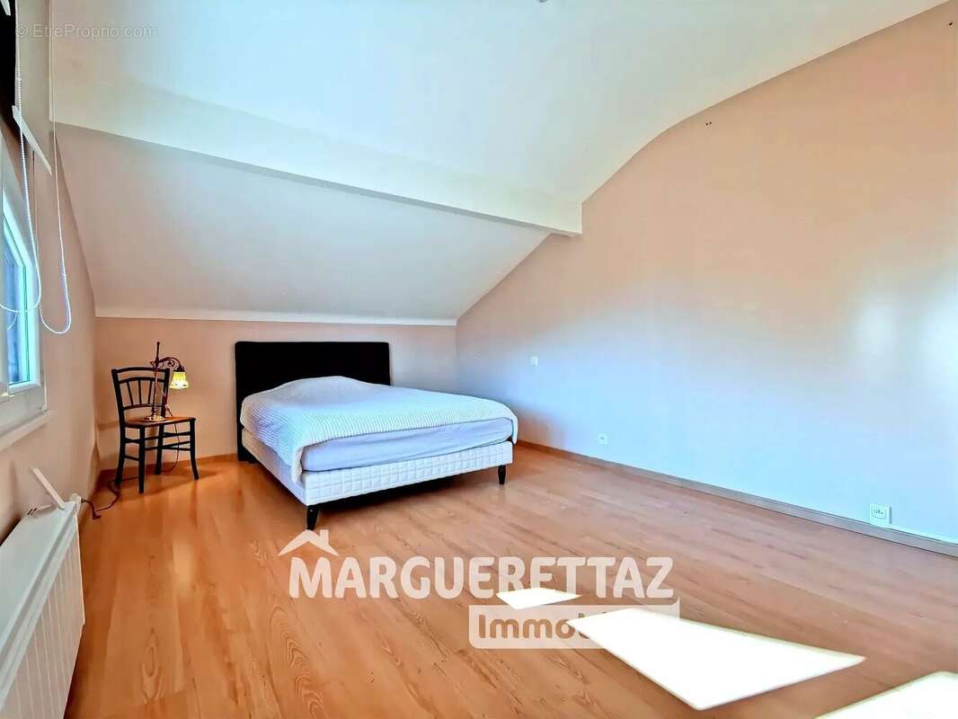 Appartement à FESSY