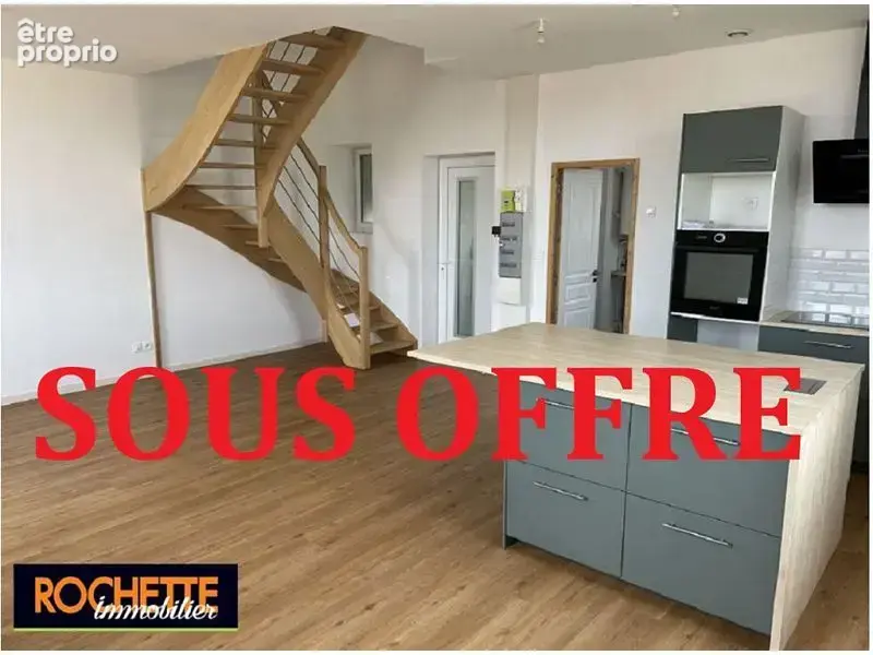 Appartement à MONTROND-LES-BAINS