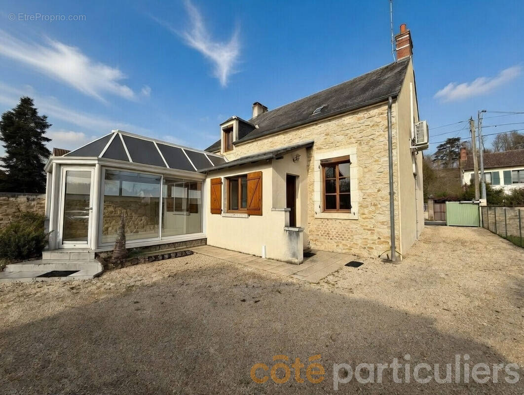 Maison à SAINT-AMAND-MONTROND