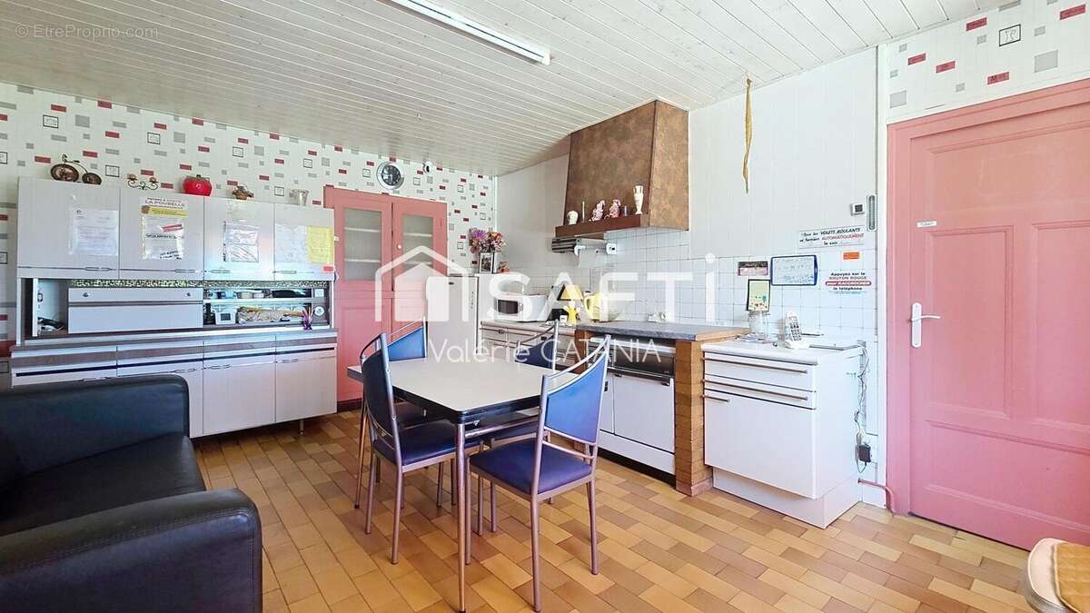 Maison 109 m² à Gillonnay  - photo 8