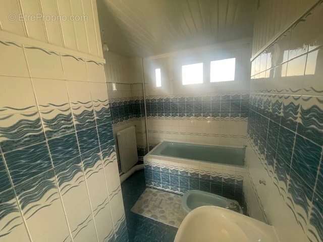Appartement à SARTROUVILLE