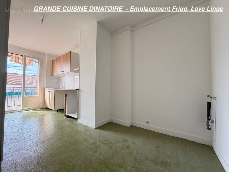 Appartement à MARSEILLE-4E