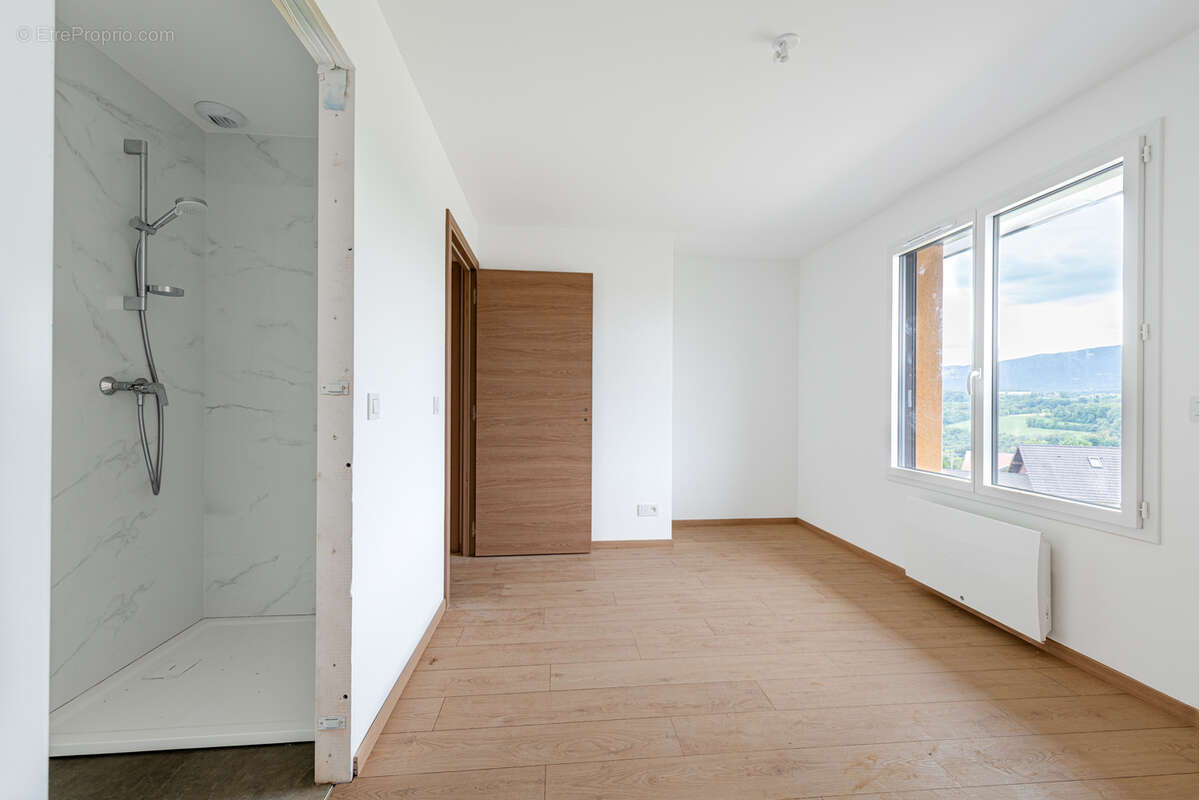 Appartement à LOVAGNY