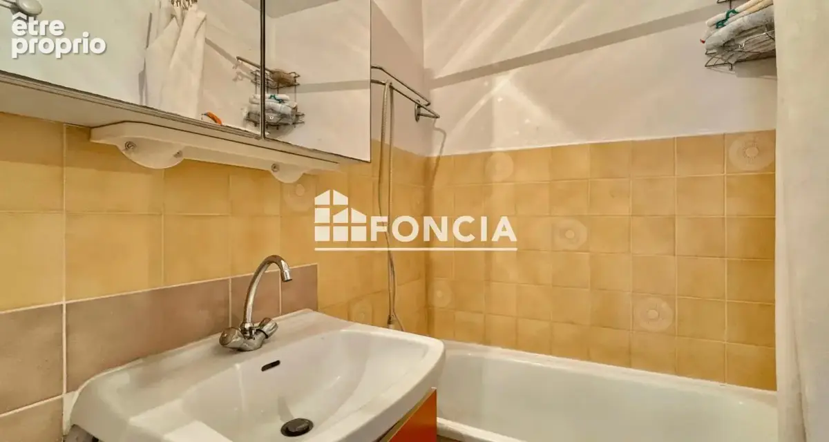 Appartement T2 + mezzanine avec vue mer exceptionnelle – Quartier du Môle - photo 7
