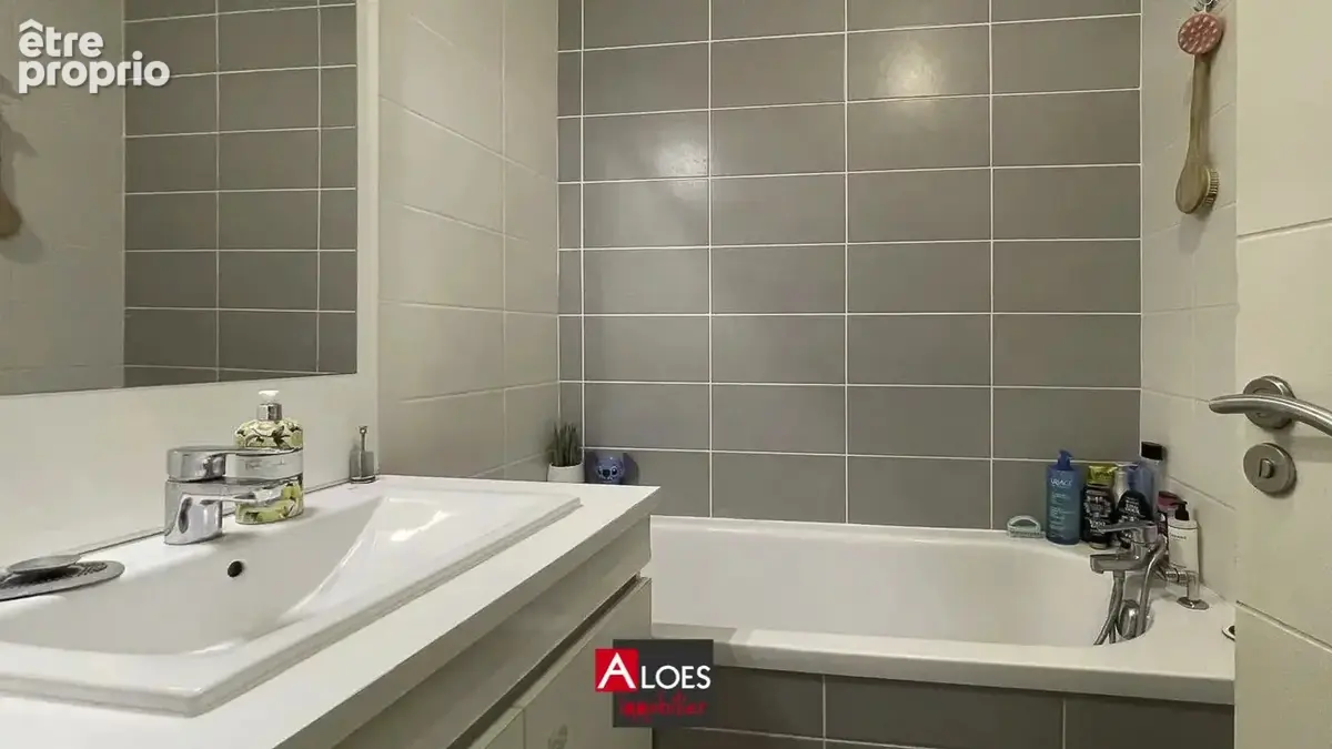 Appartement Aigues-mortes 3 pièces avec parkings - photo 7