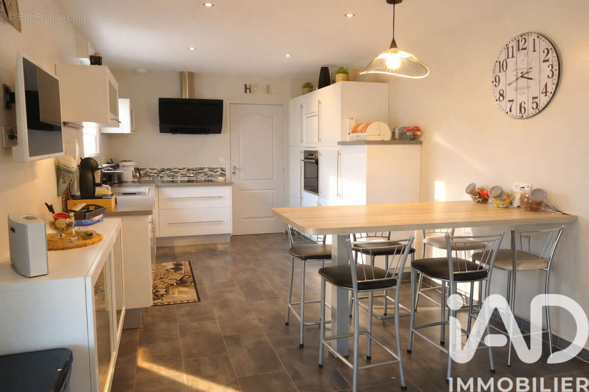 Photo 2 - Maison à LAPUGNOY