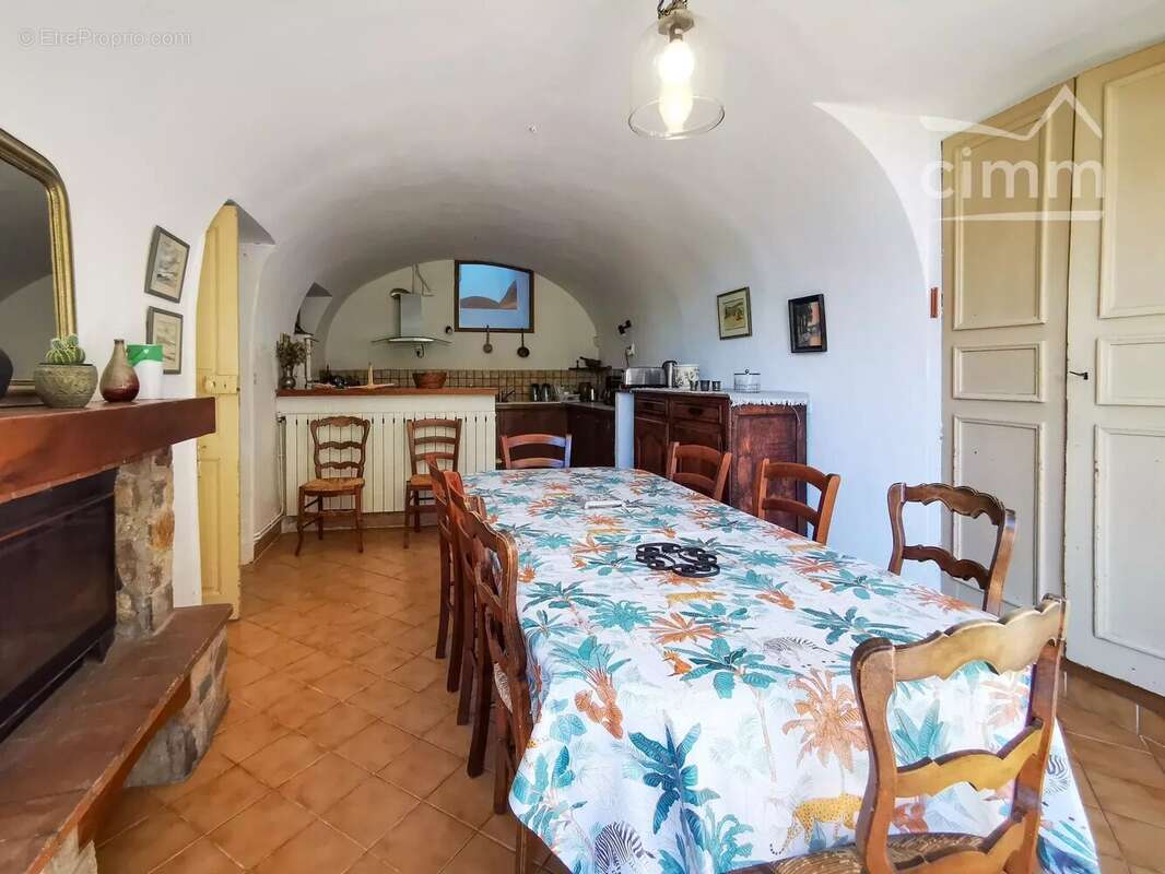 Maison d'hôtes avec vue sur le Château de Largentière - photo 7