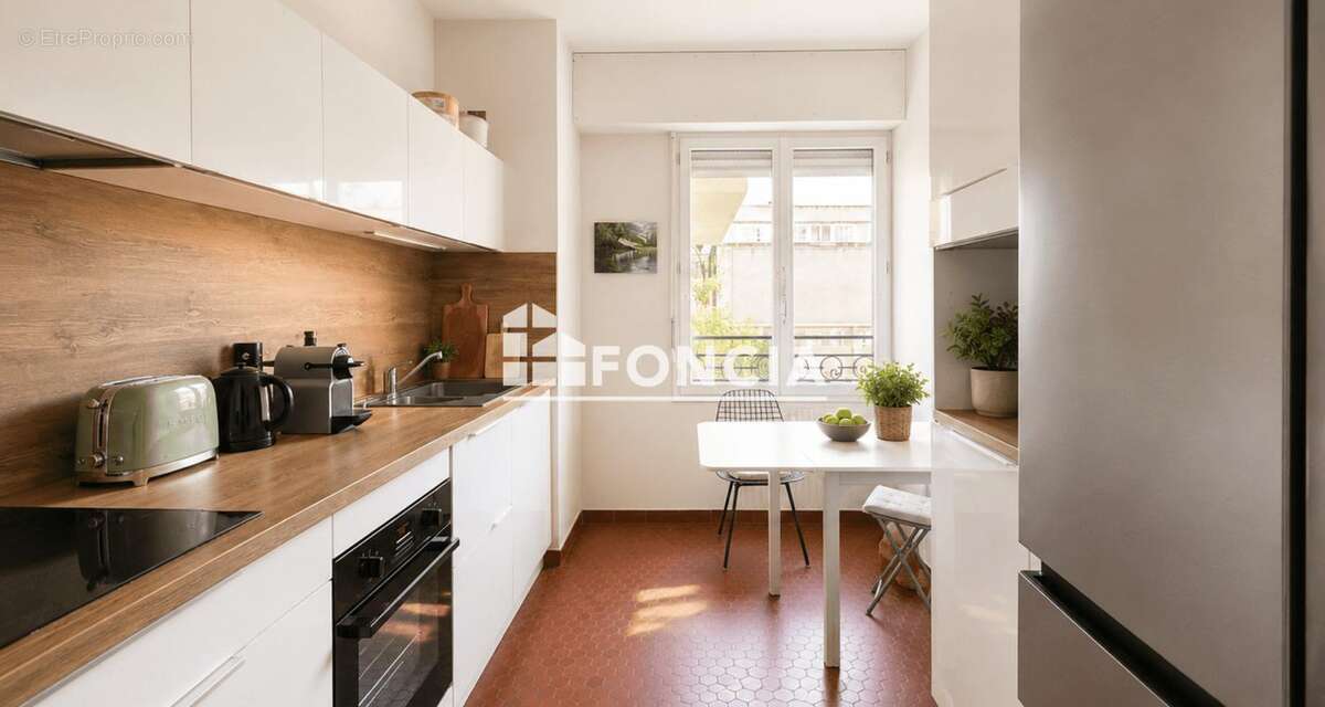 T3 68,24m2 residence la marseillaise quartier revolution - photo 4