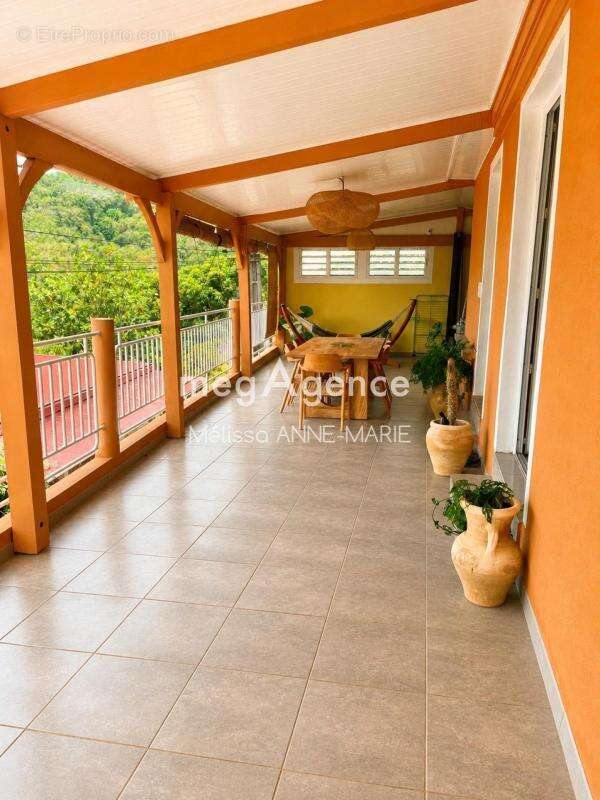 Appartement à RIVIERE-PILOTE