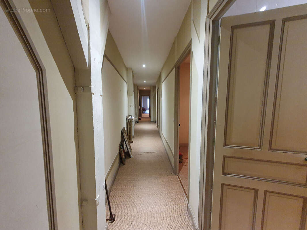 Appartement à SAINT-QUENTIN