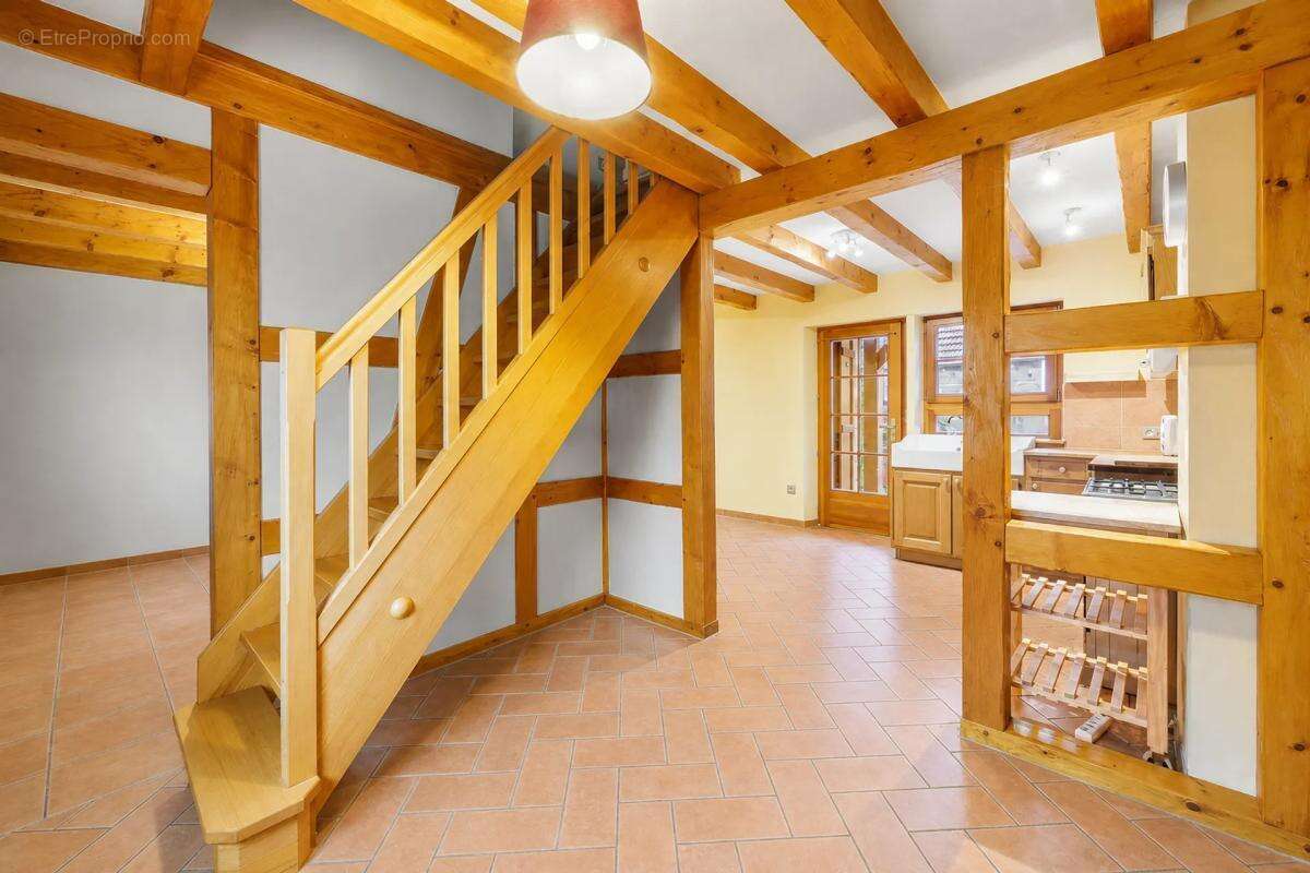 Maison de 4 pièces de 93 m² située à Soufflenheim - photo 2