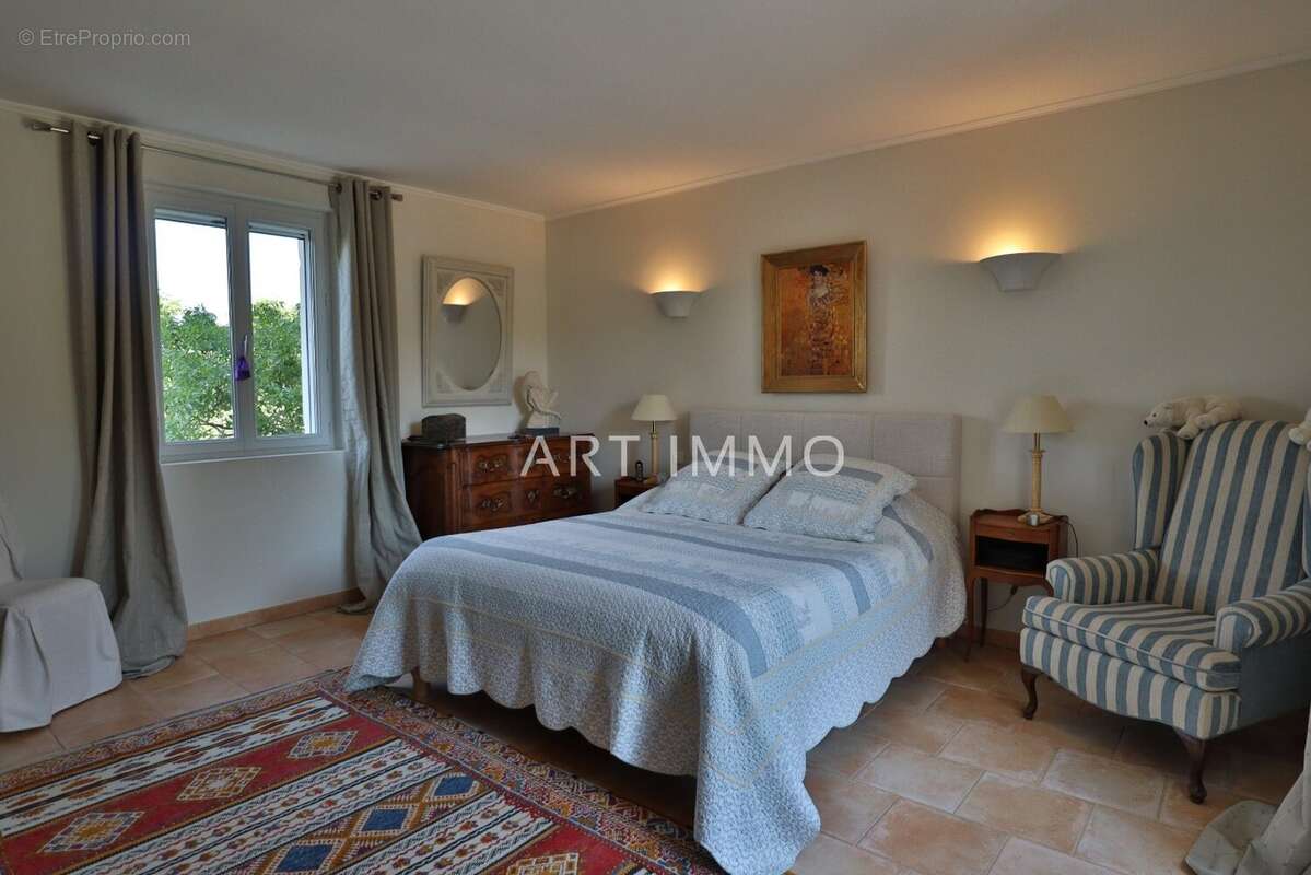 Propriete avec piscine et vues panoramiques - photo 11