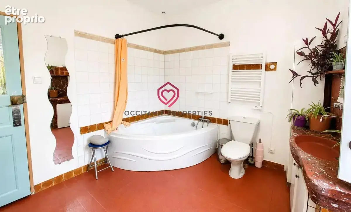 Maison de village avec garage et jacuzzi - photo 9