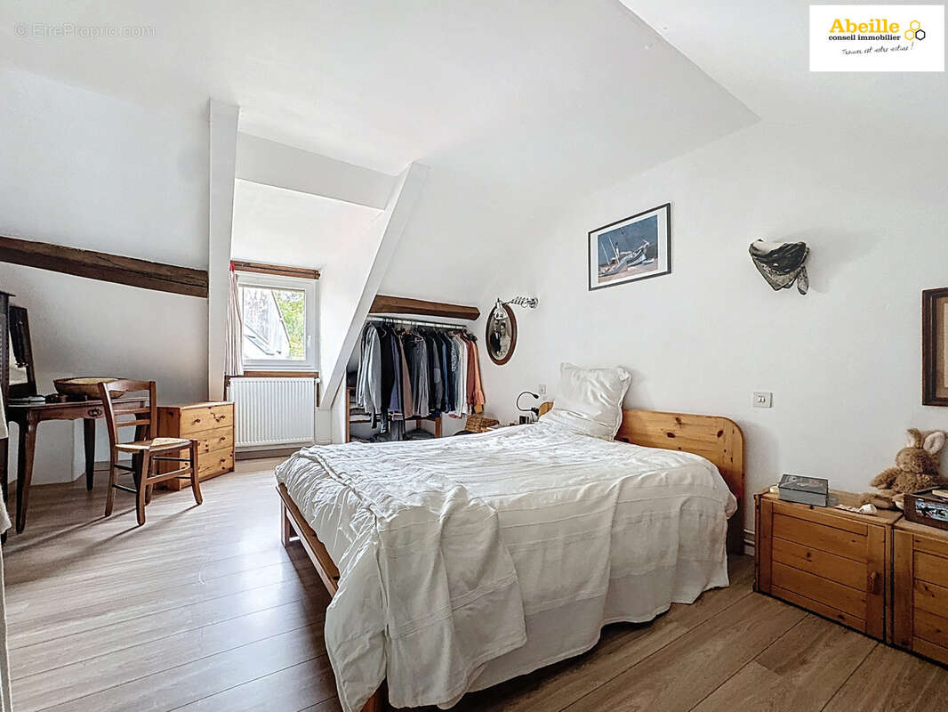 Maison à SAINT-CHERON