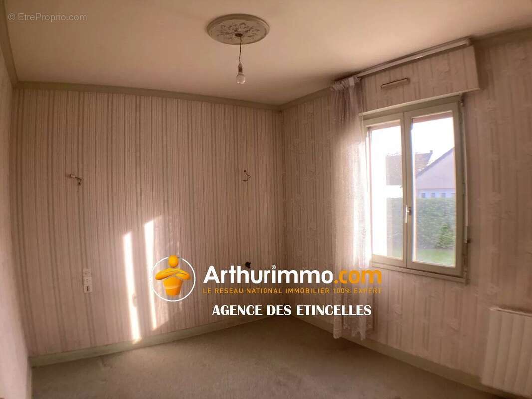 Maison à MARTIGNE-FERCHAUD
