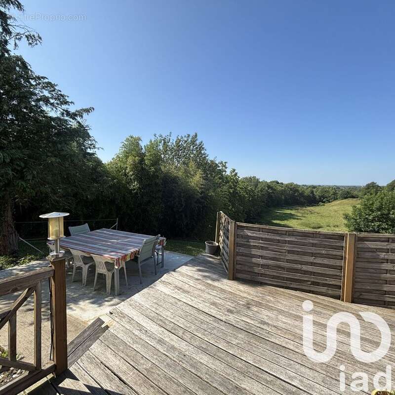 Photo 2 - Maison à MENOMBLET