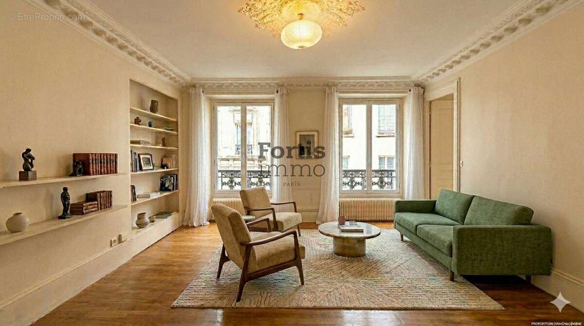 Appartement à PARIS-3E