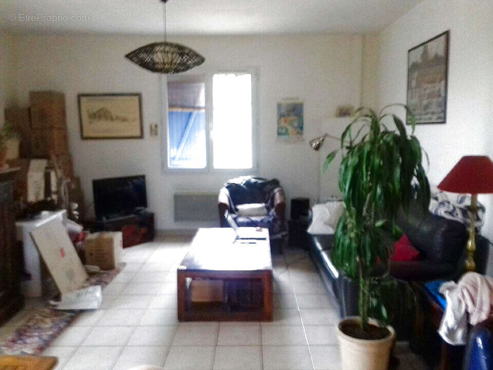 A vendre Villa 3 pièces sur 800m2 de terrain à Saint Felix de Lodez - photo 4