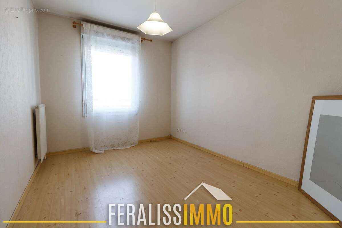 Appartement à JOUY-LE-MOUTIER
