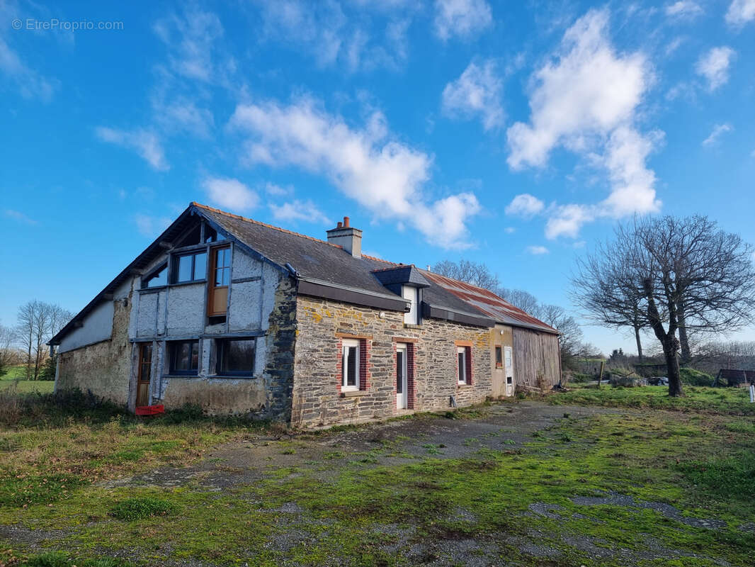 Maison à CORPS-NUDS