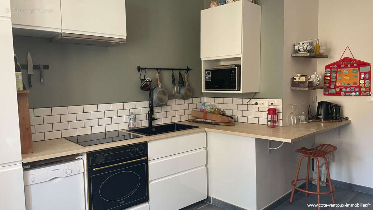 Maison à PERNES-LES-FONTAINES