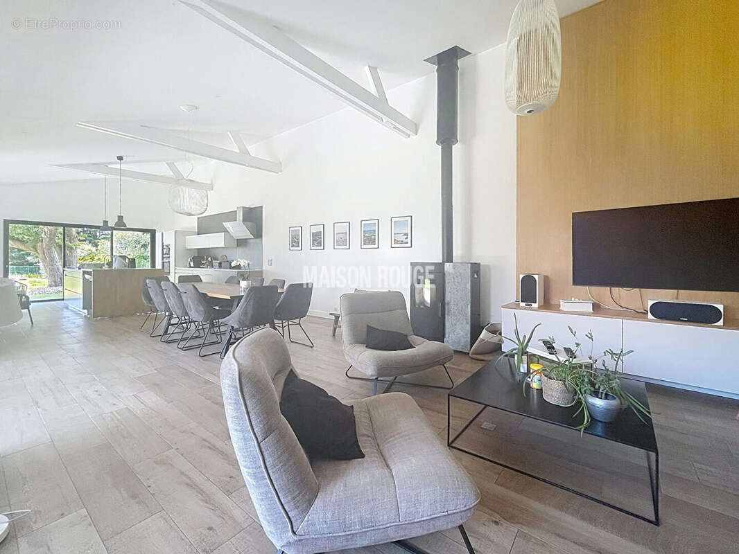 Maison à LE TOUR-DU-PARC