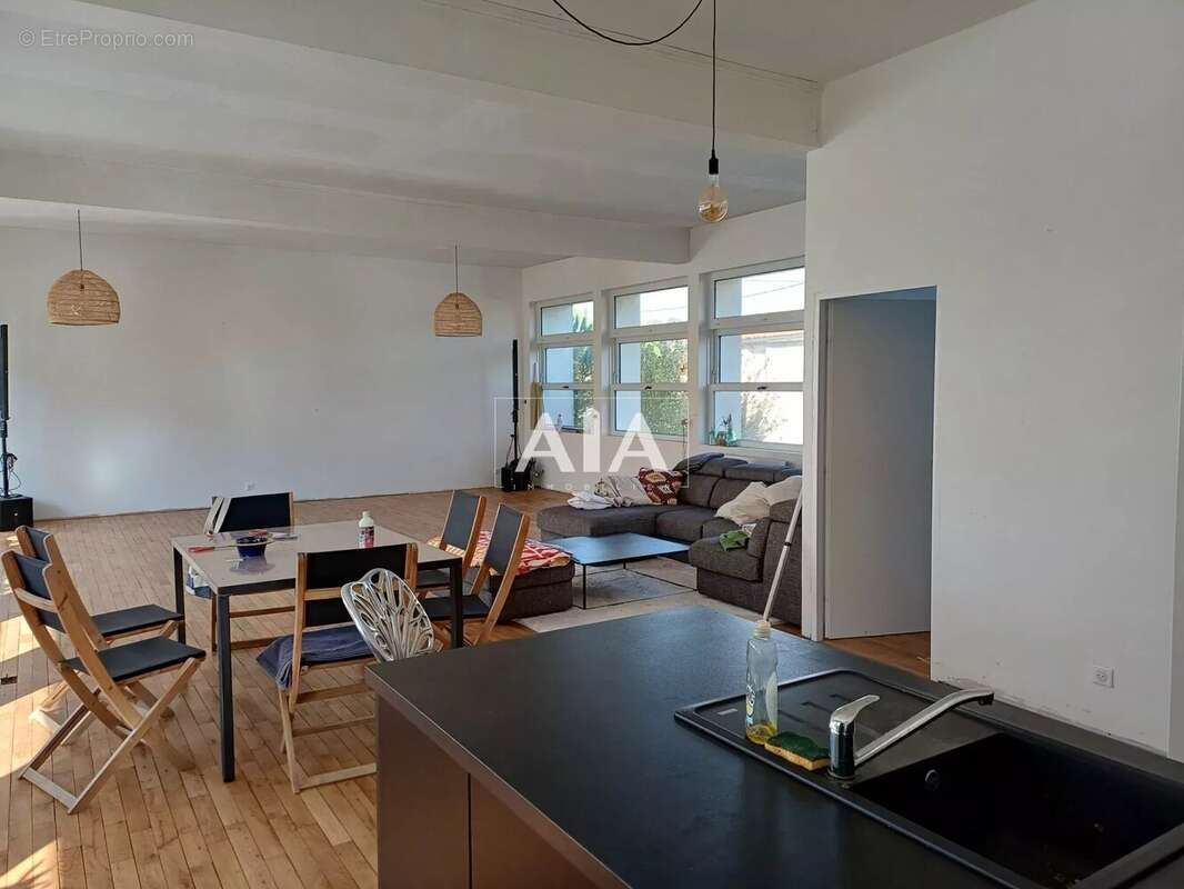 Appartement à RUELLE-SUR-TOUVRE