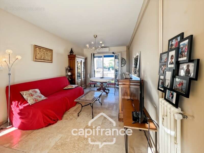 Appartement à HYERES