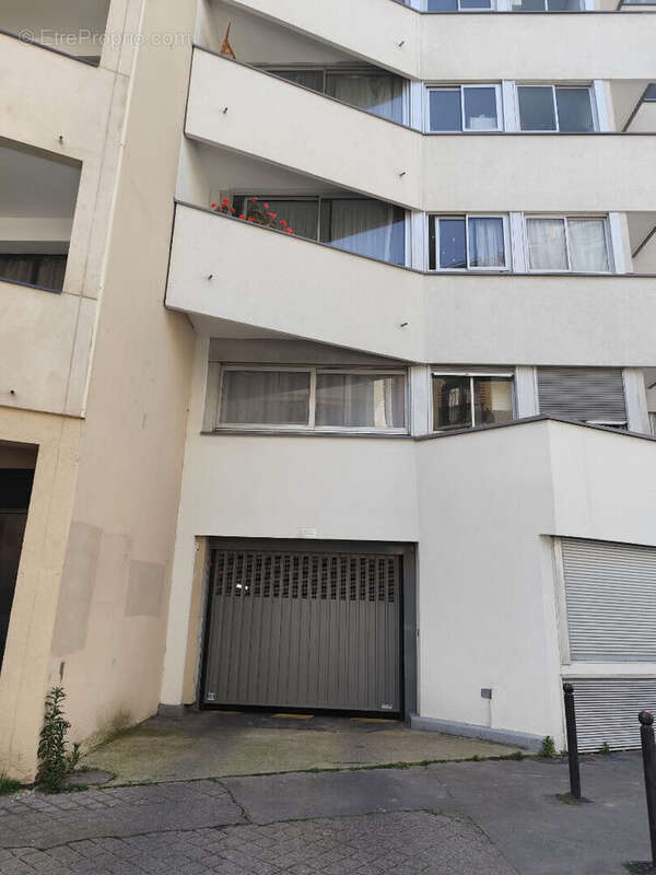 Parking / box Paris 10.53 m2 - photo 3