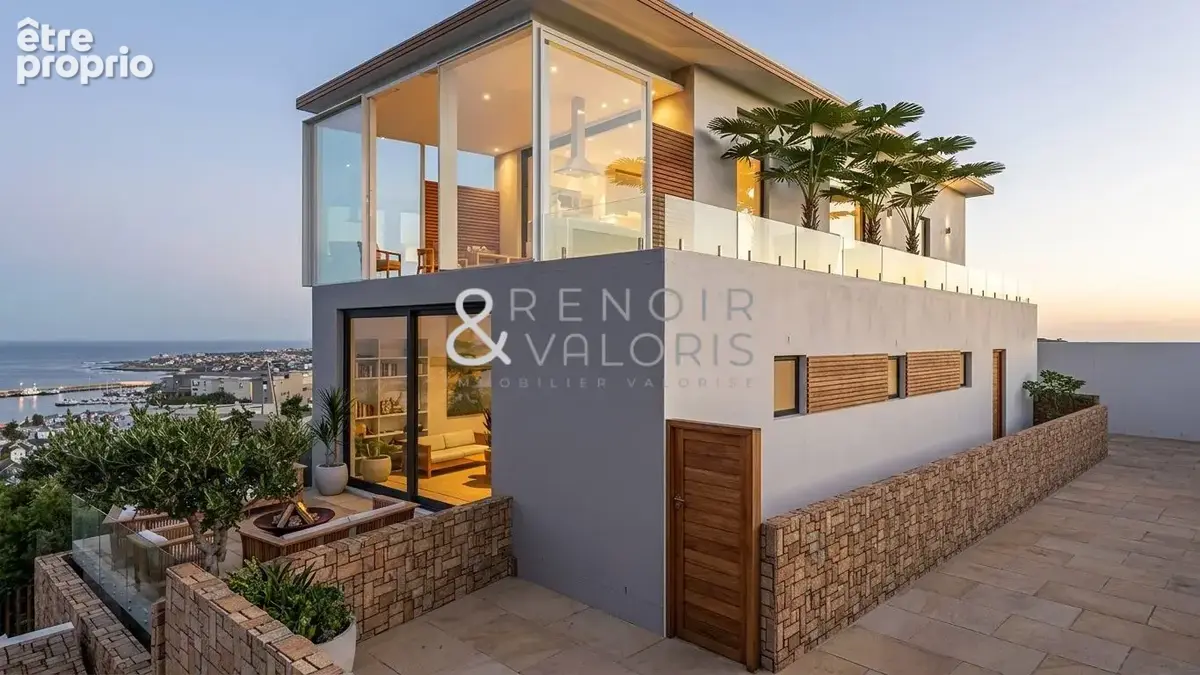 Maison 6 pièces 167 m² à vendre à Six-Fours-Les-Plages (83140) - photo 2