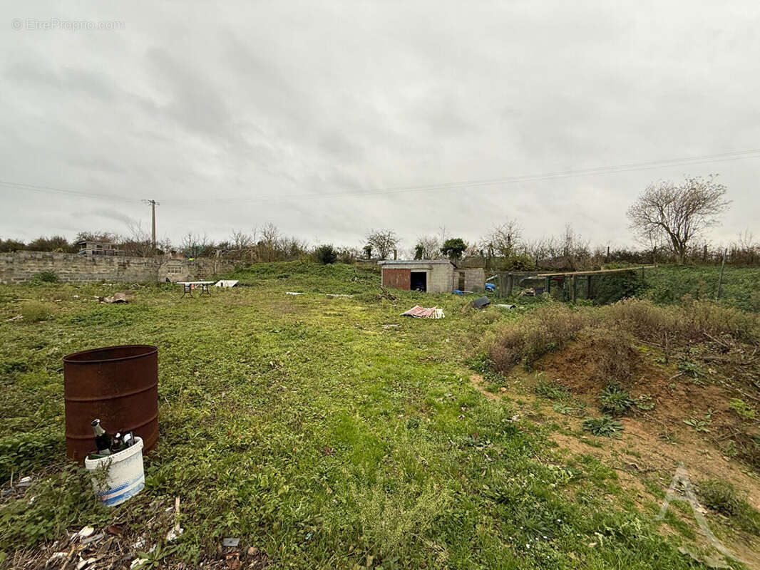 Maison à AMFREVILLE