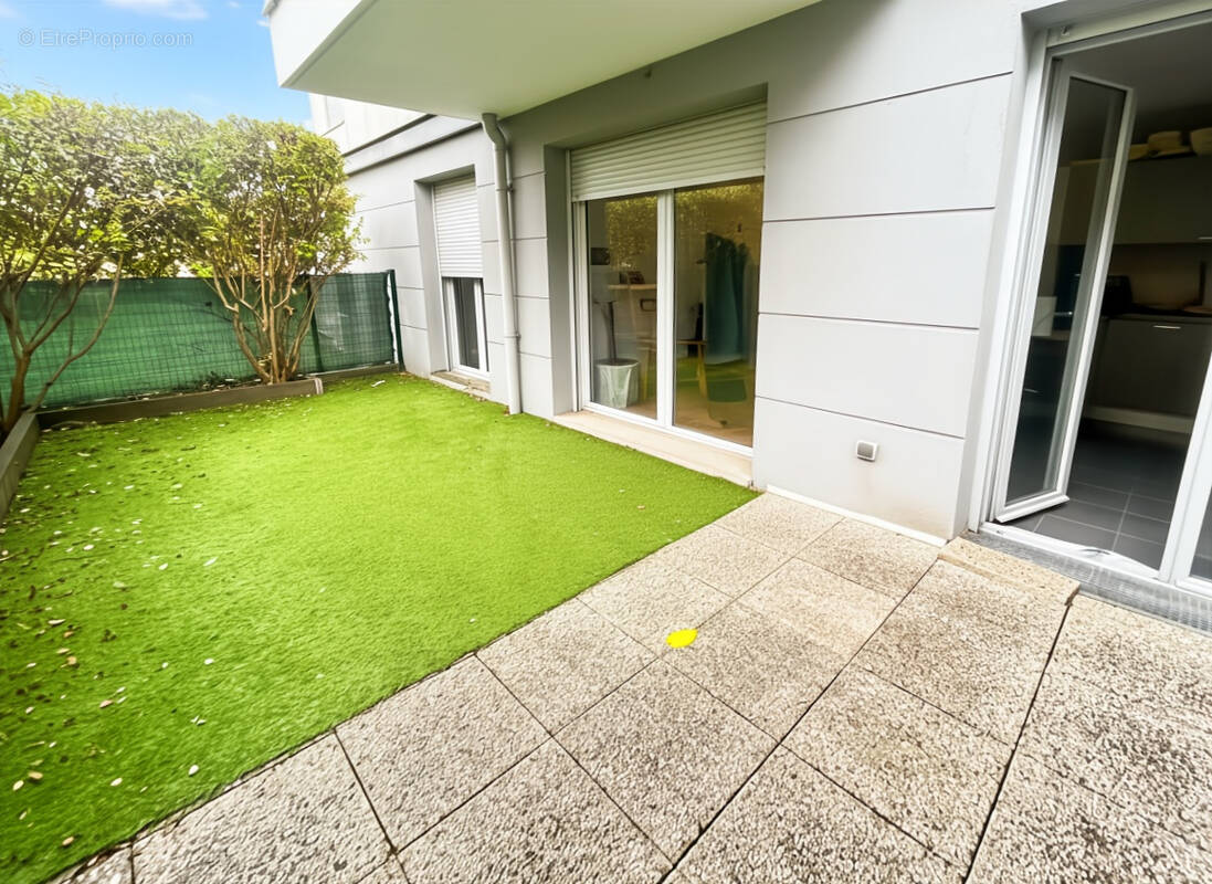 Appartement à ROSNY-SOUS-BOIS