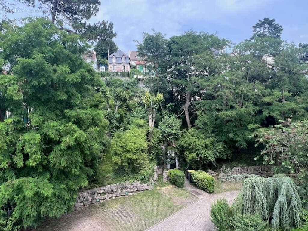 Appartement à TROUVILLE-SUR-MER