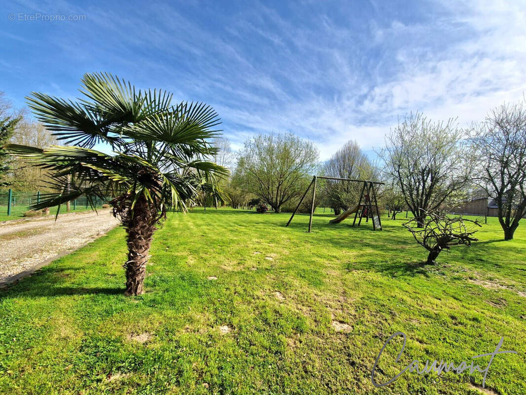 Maison à BAONS-LE-COMTE
