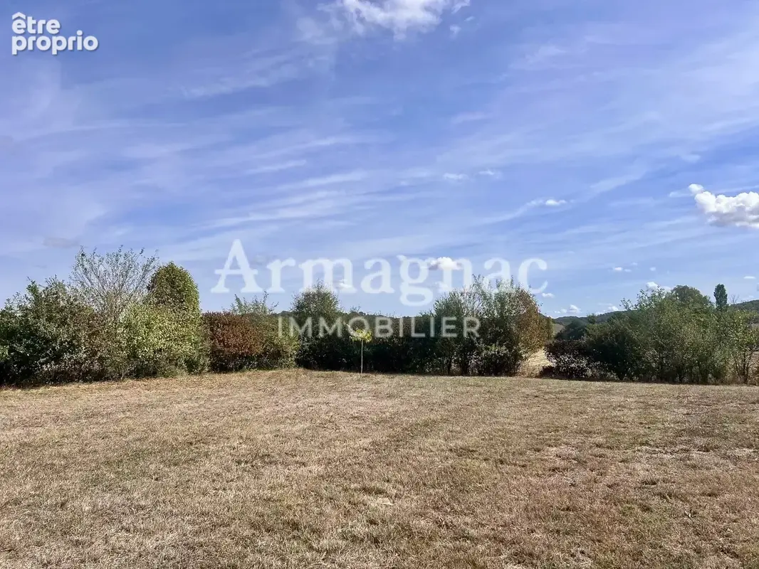 Propriété en pierre, dépendances et garage - photo 3