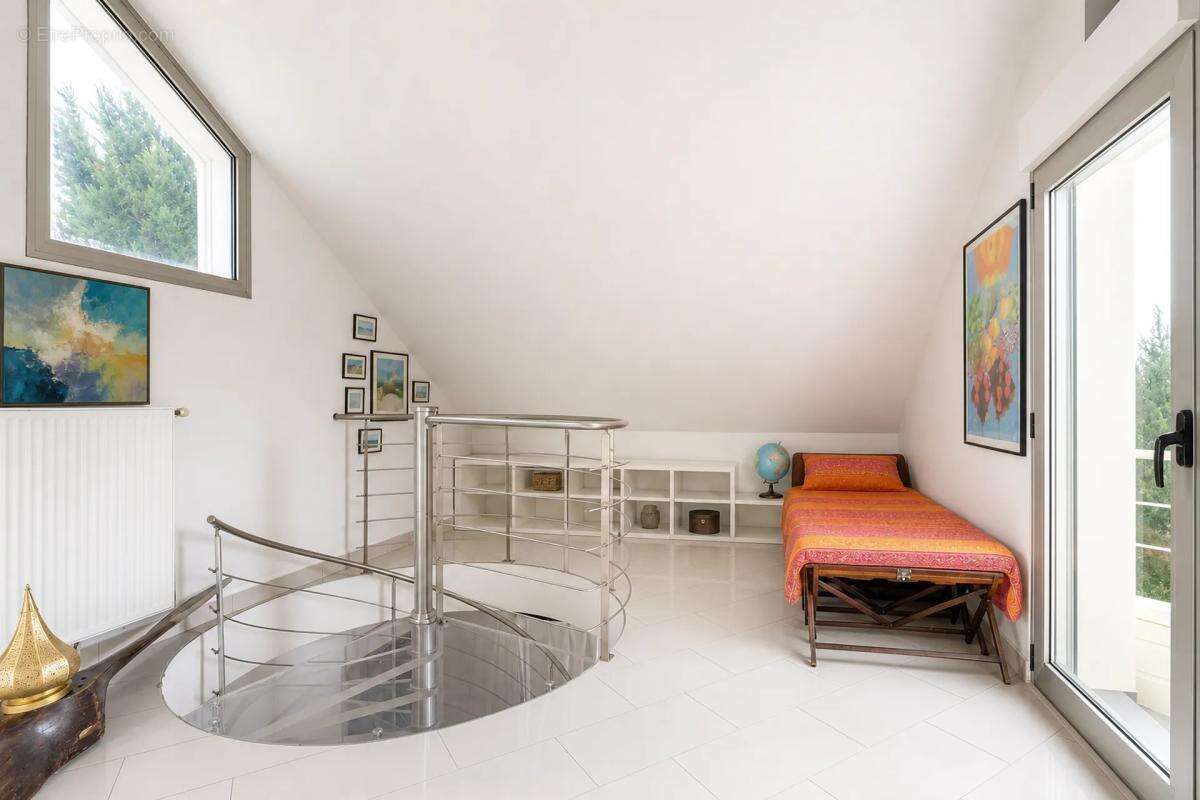 Maison d'architecte exceptionnelle, piscine et parc - photo 15