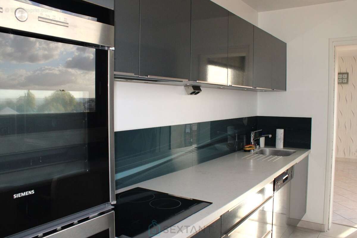 Appartement à NANTERRE